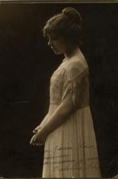 Catalina Bárcena dedica una postar a Lorca