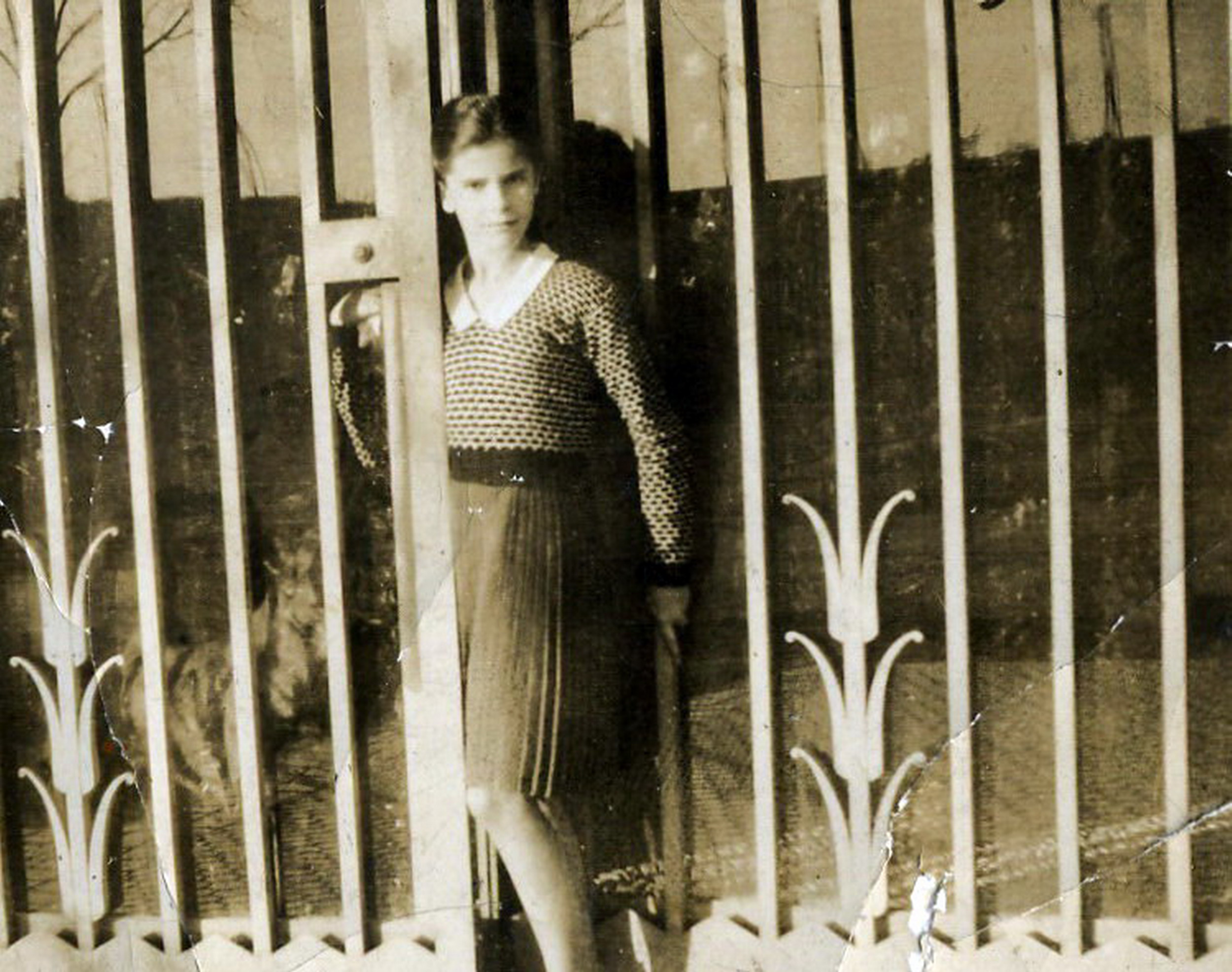 Catalina Martínez Sierra (Katia)