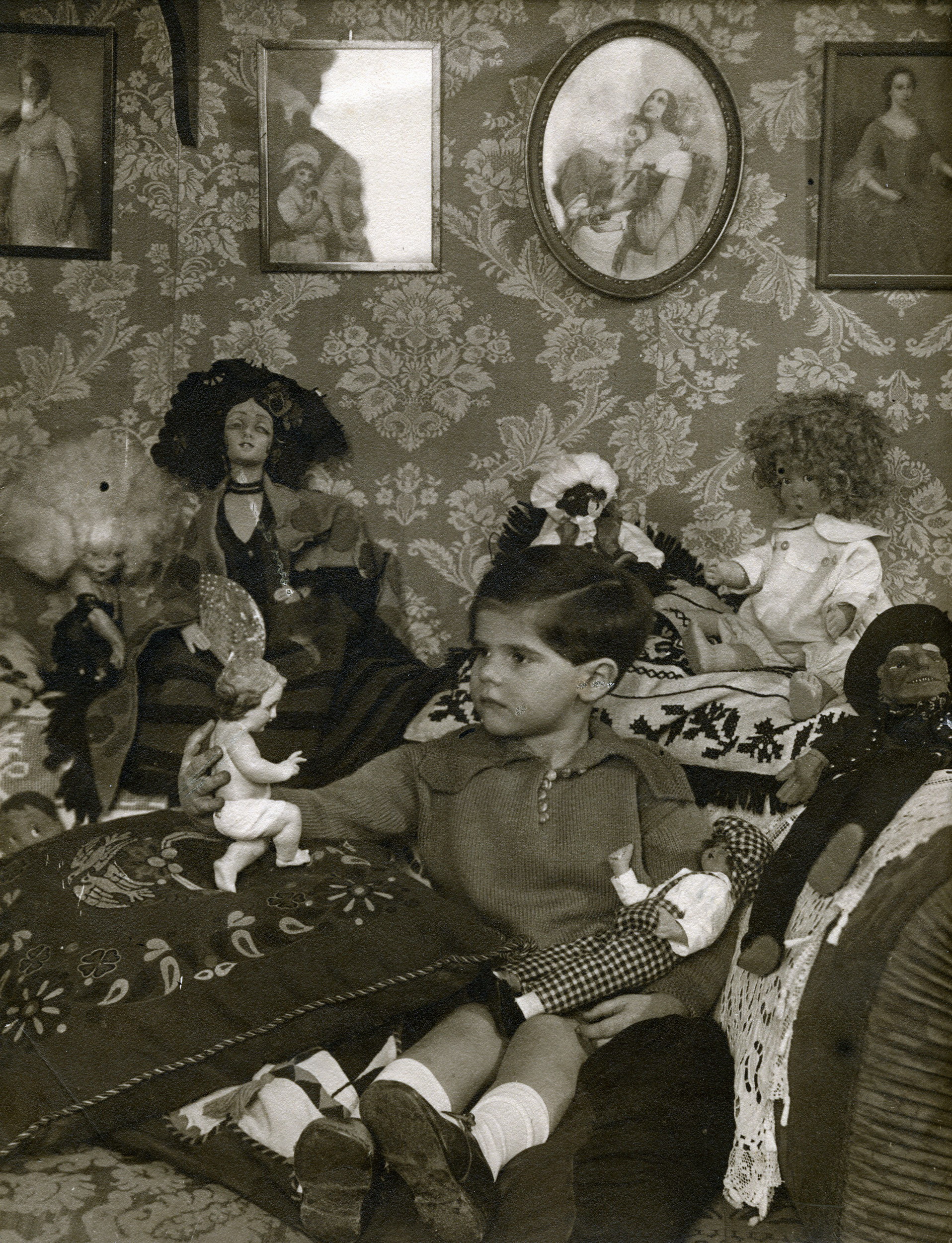 Catalina Martínez Sierra (Katia)