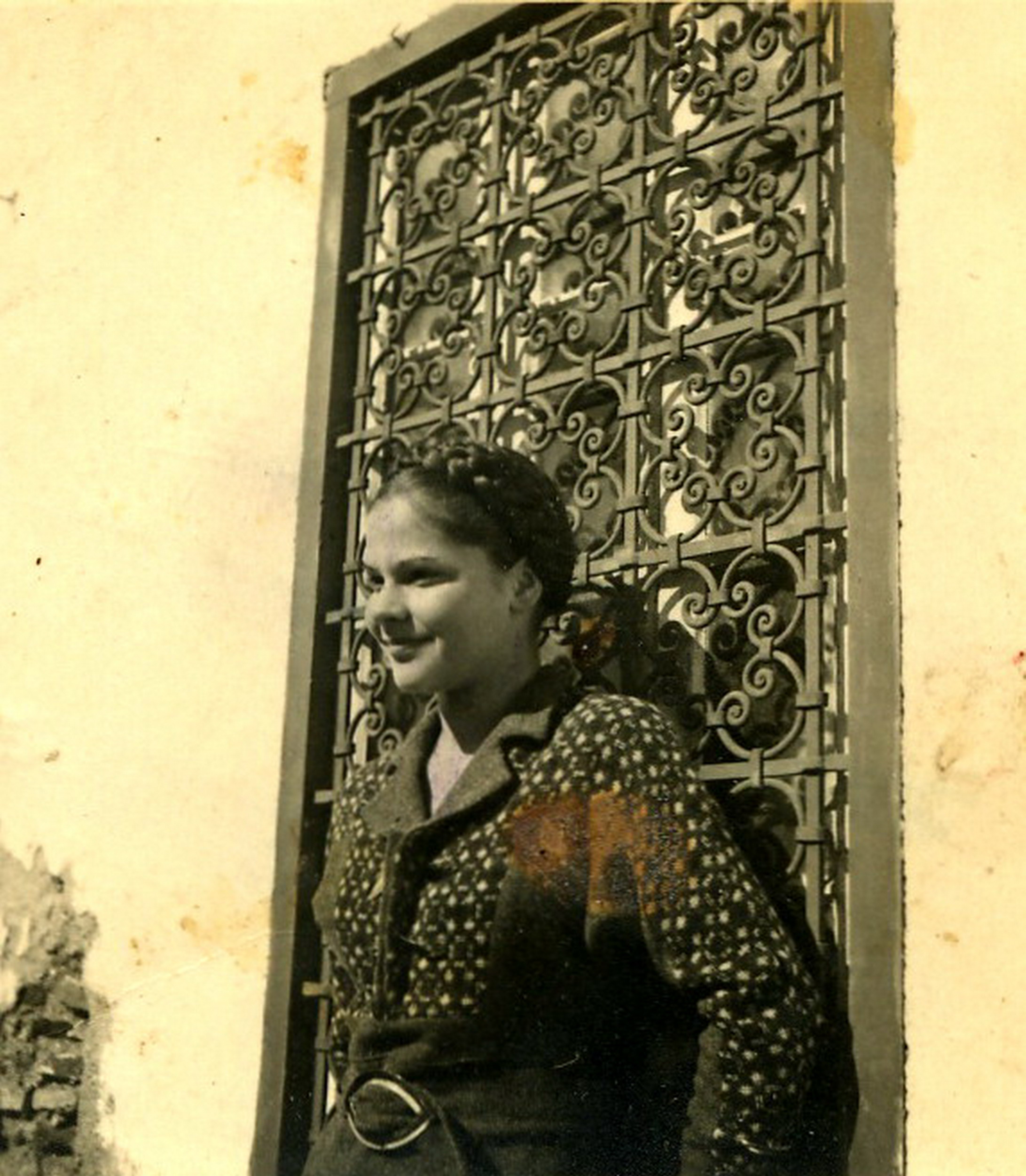 Catalina Martínez Sierra (Katia) en Tetuán