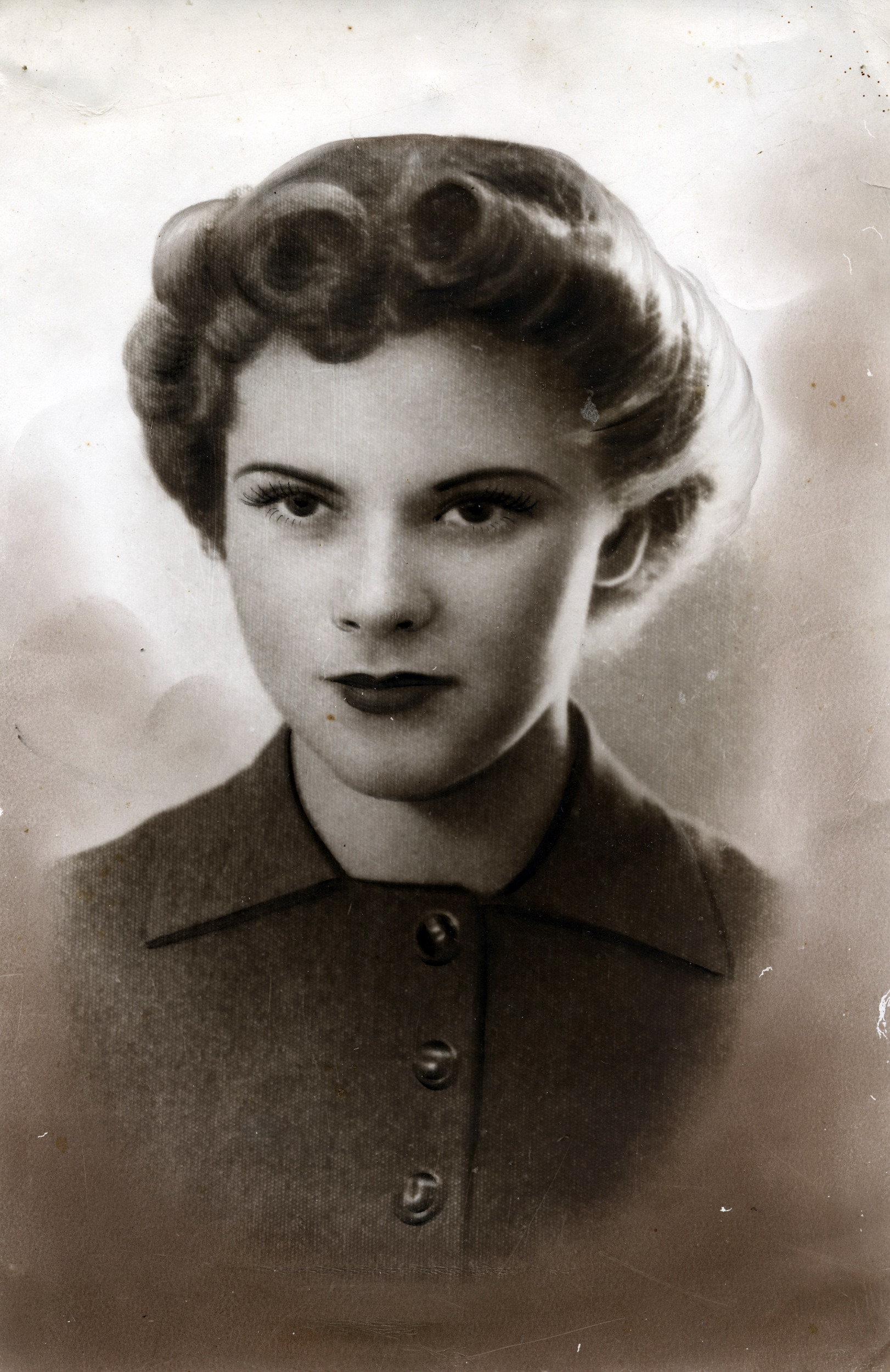 Catalina Martínez Sierra (Katia)