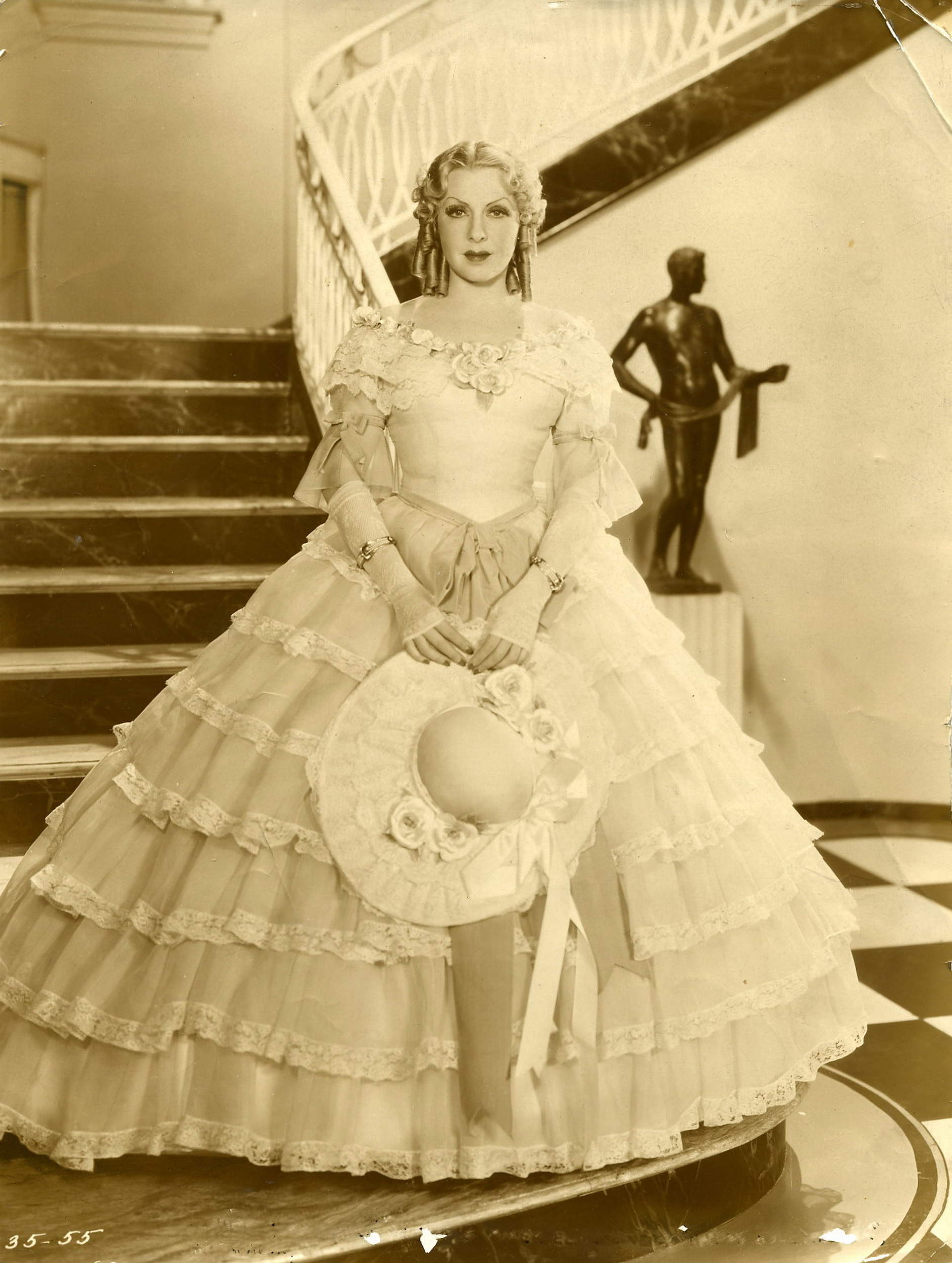 La ciudad de Cartón, 1934