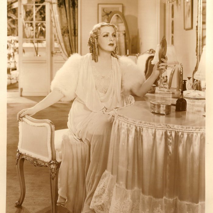 La ciudad de cartón, 1934