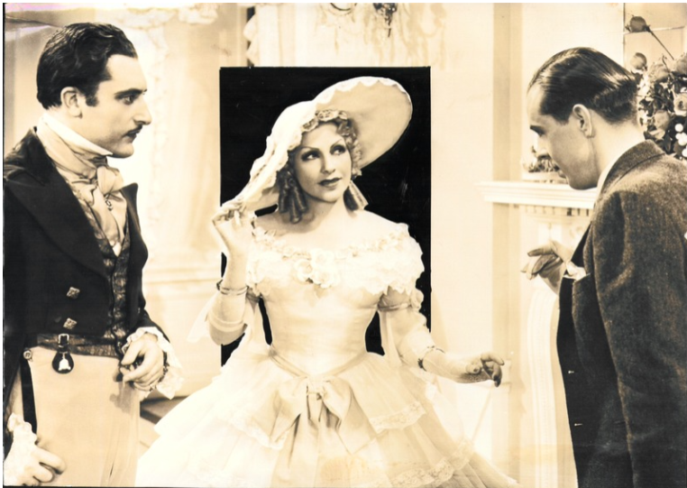 La ciudad de cartón, 1934