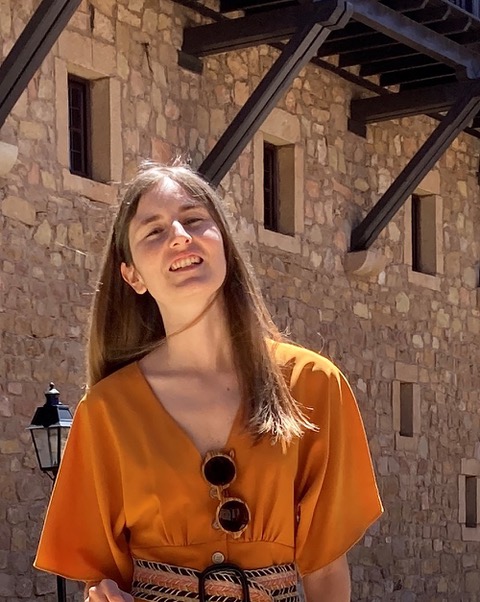 La madre pequeña, sin sus hijos: las cartas de Catalina Bárcena desde el exilio