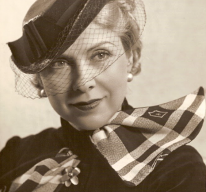 Foto promocional de CIFESA, 1936